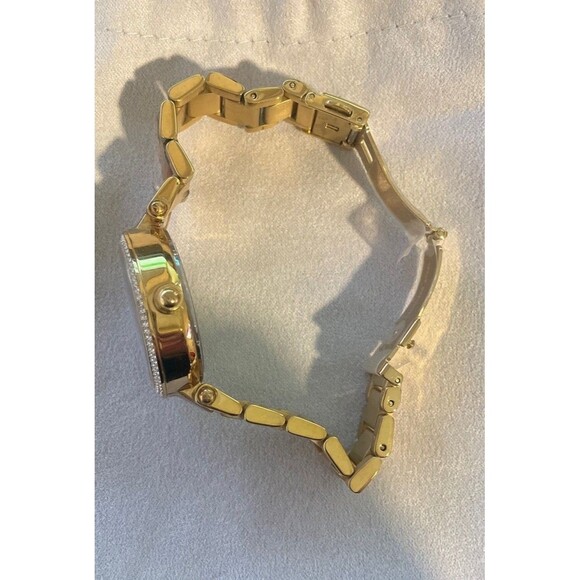 Michael Kors MK6477 Mother of Pearl Dial Two Tone Stainless Steel Women's Watch - Picture 4 of 11